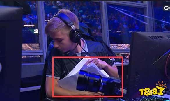 广泛讨论和 广泛讨论和