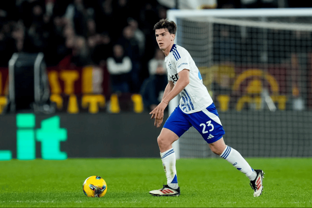 在足球转会 在足球转会