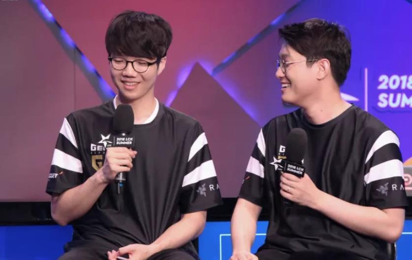 使其加入更 使其加入更