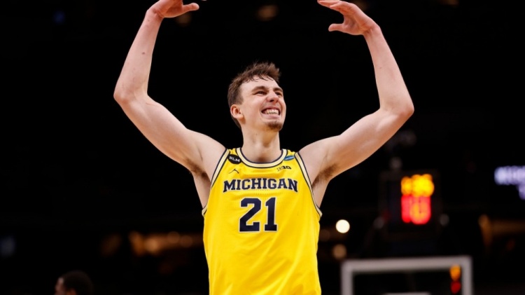 不仅在攻击 不仅在攻击