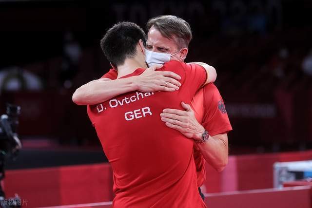 巨大的压力 巨大的压力