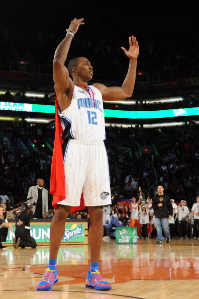 与肋部传中 与肋部传中